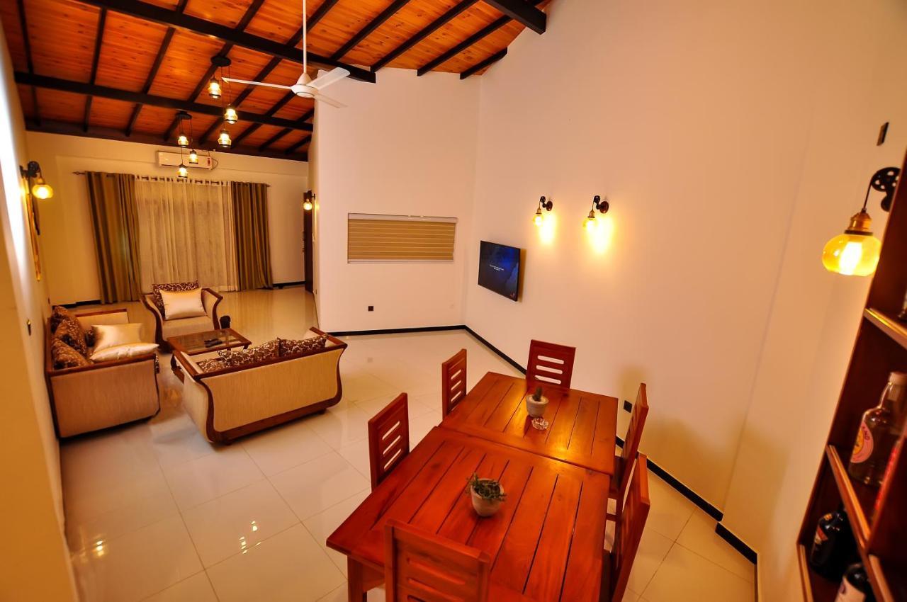 Sachinro Hotel Mirissa Exterior foto