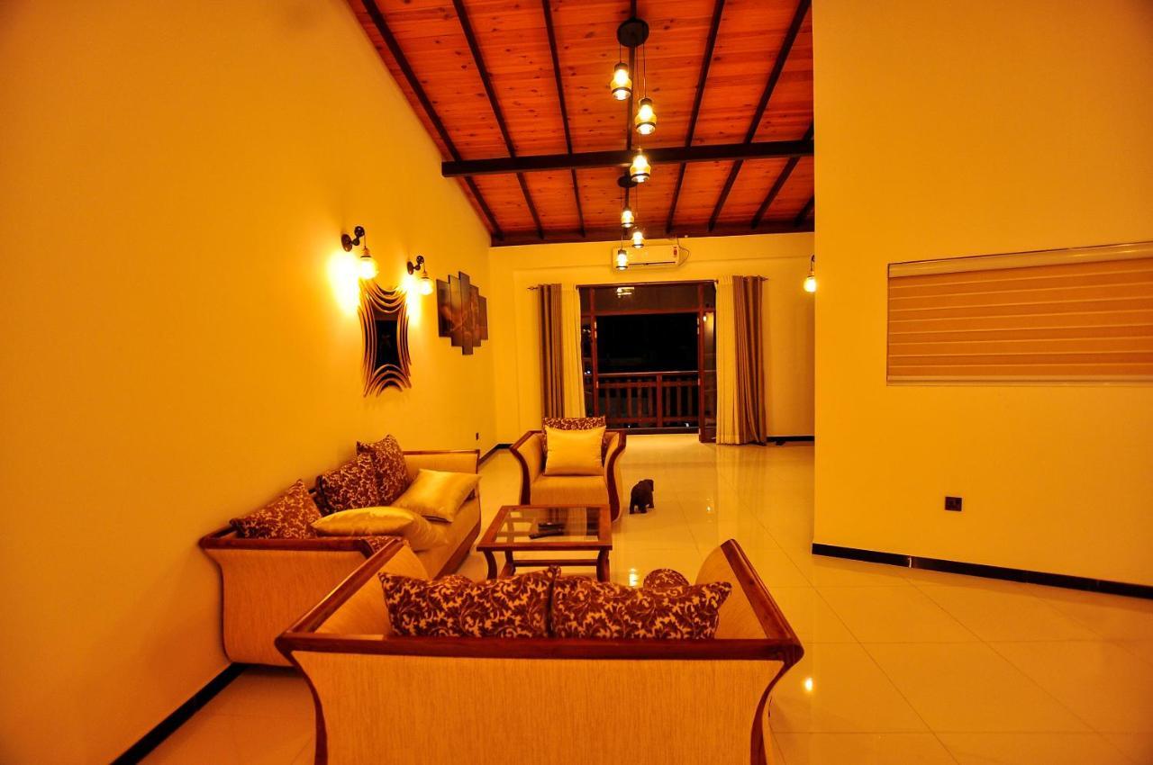 Sachinro Hotel Mirissa Exterior foto