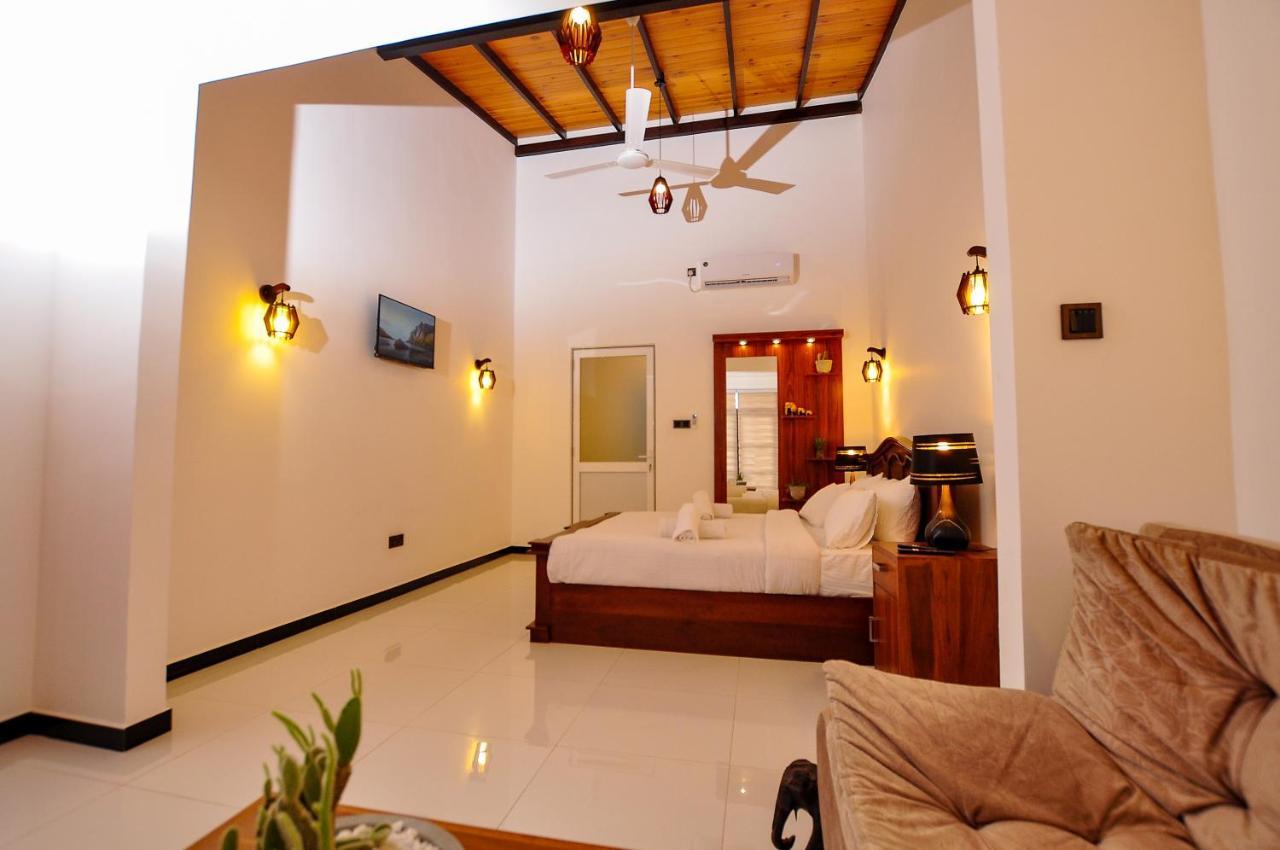 Sachinro Hotel Mirissa Exterior foto